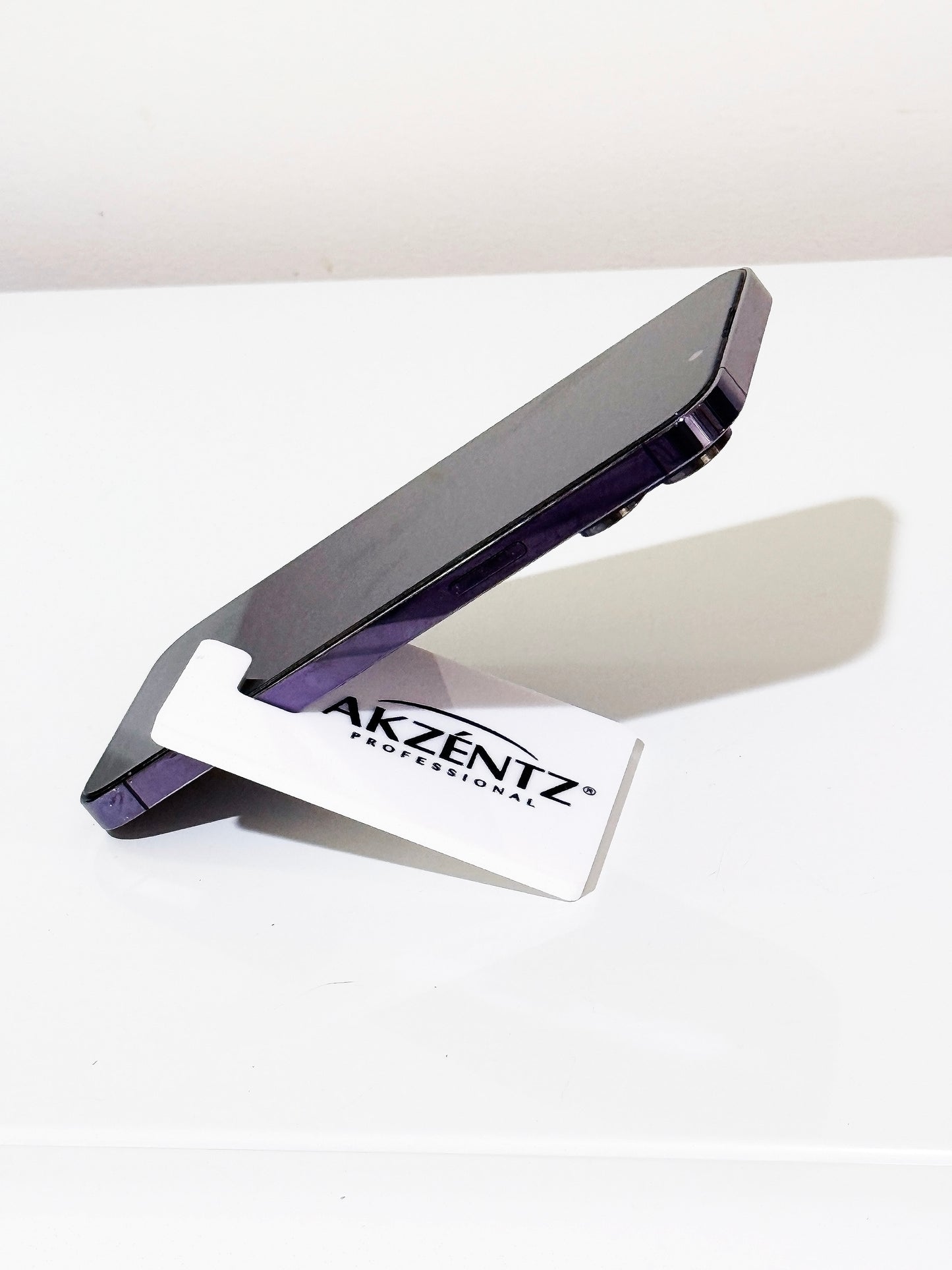 Akzentz Phone Holder