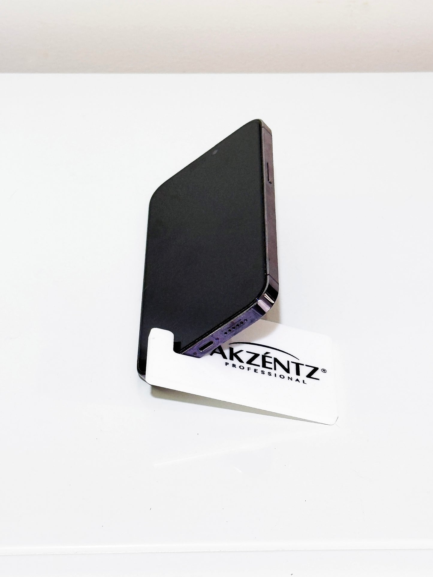 Akzentz Phone Holder